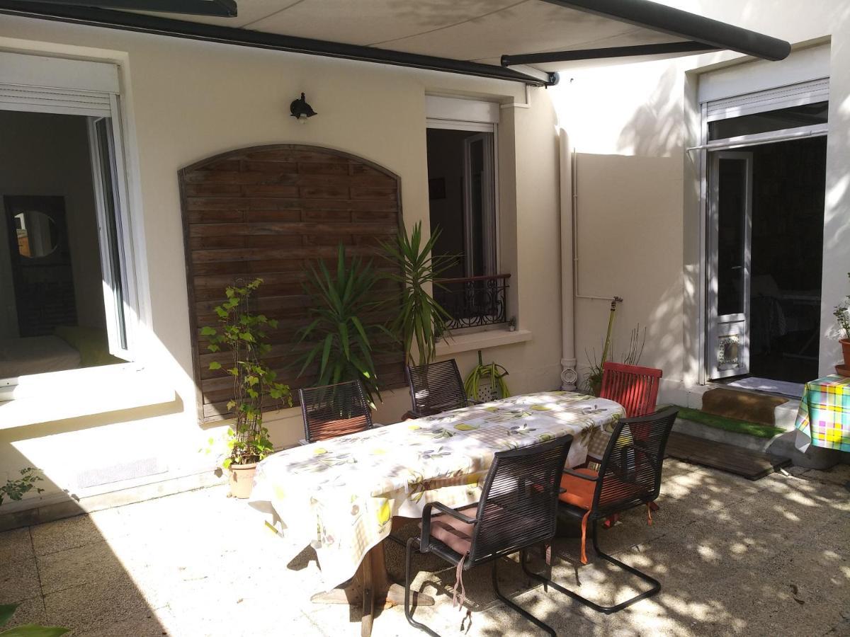 Cosy Rare 2 Bedroom Apartment Around A Private Garden نويي سور سين المظهر الخارجي الصورة
